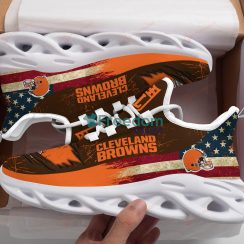 Cleveland Browns Max Soul Sneaker For Fans Product Photo 2